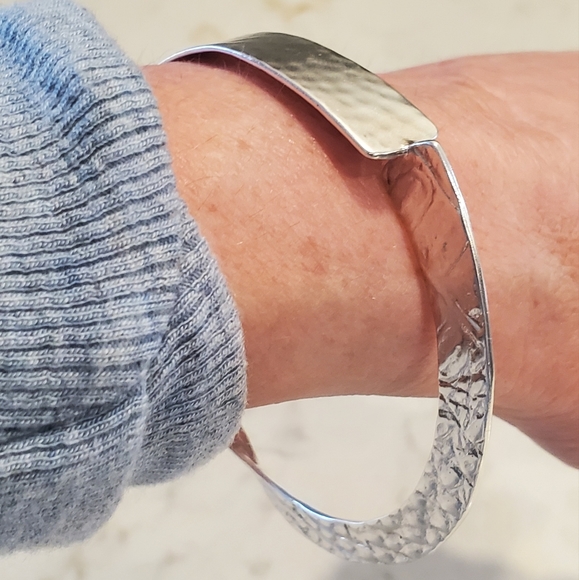 Silpada Rattlesnake Bangle - Picture 9 of 12